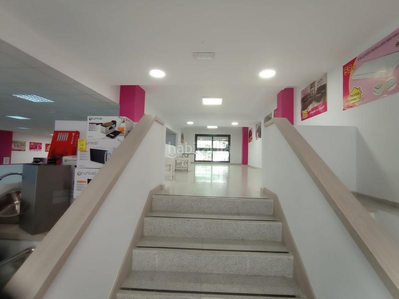 Foto 3b4d5744-a73c-455b-bf65-3cf0b77168c0. Alquiler local comercial espectacular local en pleno Centro en Cáceres