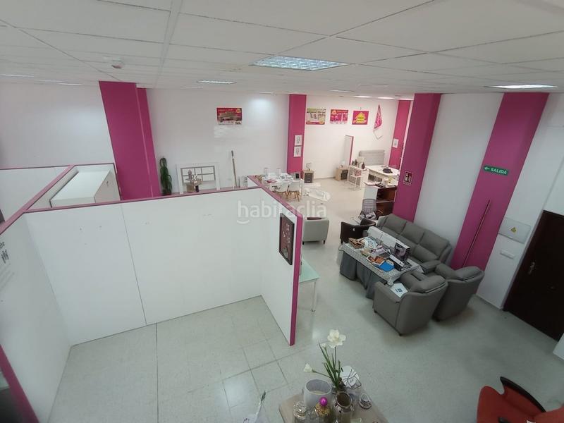 Foto dd944d0c-f654-4457-a213-ae22c716c7d3. Alquiler local comercial espectacular local en pleno Centro en Cáceres