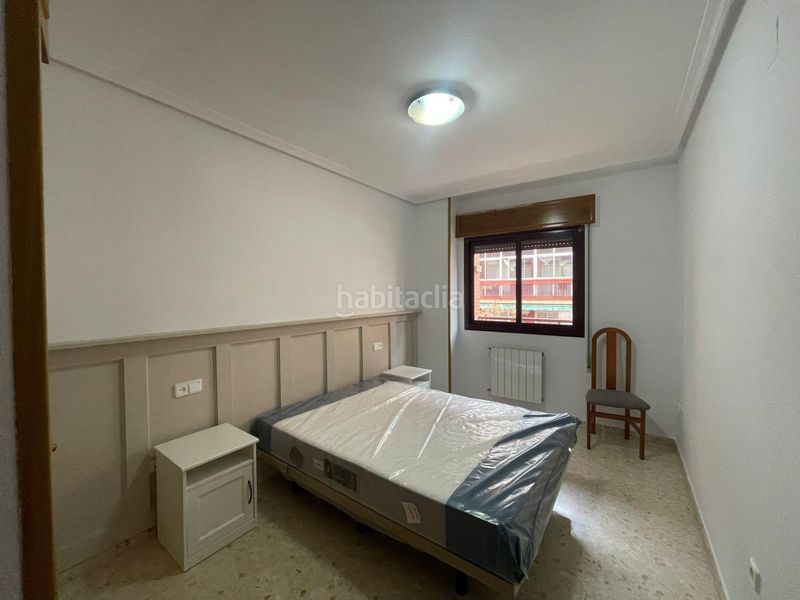 Foto 7d02fdc9-f21c-4870-8337-d9ce10936df9. Rent flat with heating in Centro Cáceres