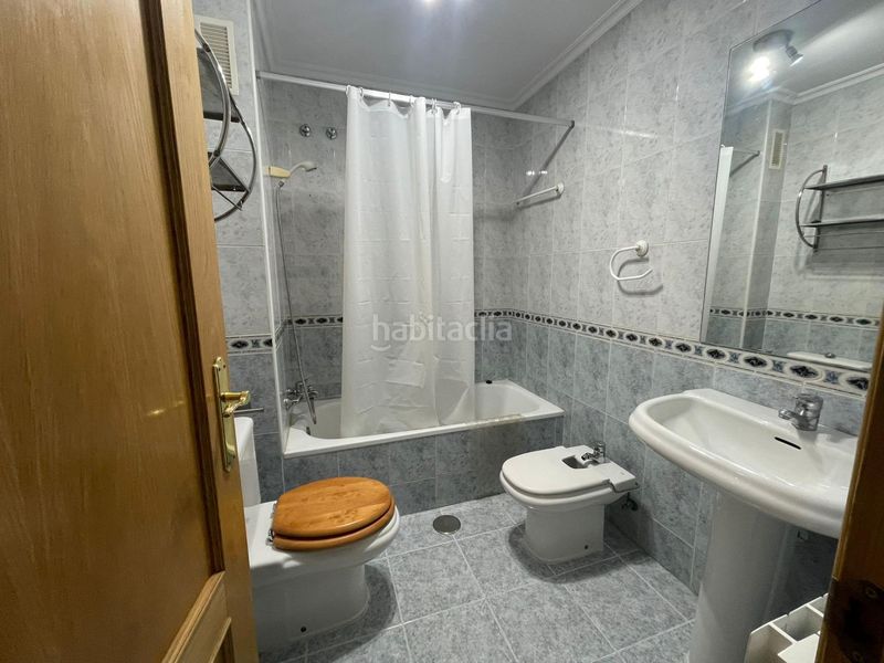Foto b9041b45-50e9-42ee-881b-673e75185cff. Rent flat with heating in Centro Cáceres