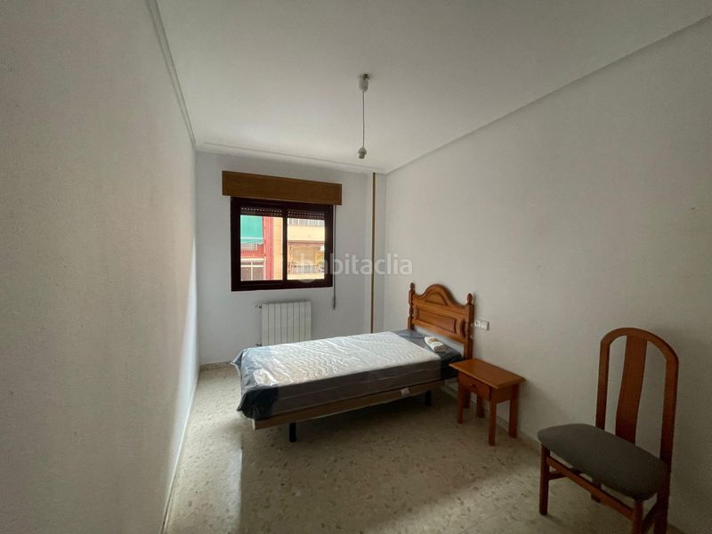 Foto f9a52b41-ea34-4443-8dcf-9787c2a304b9. Rent flat with heating in Centro Cáceres