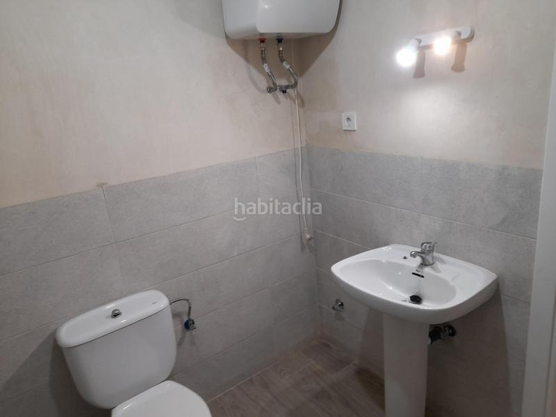 Foto 2298679b-d3cd-48b0-9e32-a316f95703ad. Affitto locale commerciale in Centro Cáceres