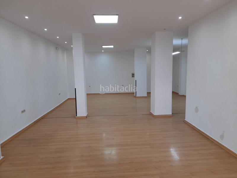 Foto 48b240fb-0c68-4490-a8ca-77740e42d0f7. Rent business premise in Centro Cáceres