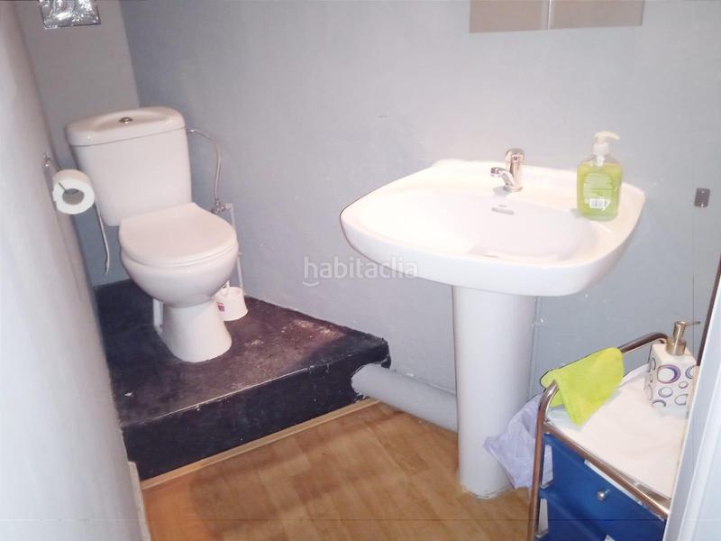 Foto d6a2a1b5-0604-4cf9-a1bb-5a661c0b07e5. Lloguer local comercial a Centro Cáceres