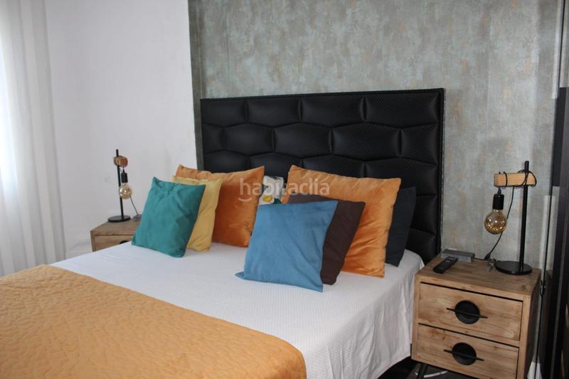 Foto 8bde9f5a-5888-4419-a25e-0d550df43934. Appartamento con riscaldamento in Casco Antiguo Cáceres