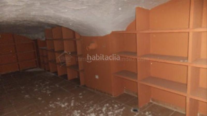 Foto a260da3b-4e1f-4395-8eee-33a4395735ab. Alquiler local comercial situación emblemática !!! en Cáceres