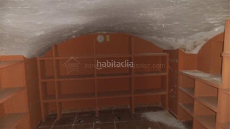 Foto 22ec1a7e-36e6-4bc1-b4dd-973f3e5263eb. Lloguer local comercial a Casco Antiguo Cáceres