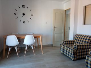 Miete Etagenwohnung in Casco Antiguo. Piso alquiler