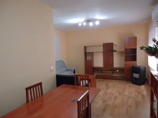 Rent Flat in Centro. Piso céntrico para estudiantes