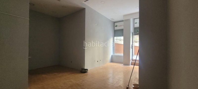 Foto f6ec4167-928c-45bc-bfac-110651ad4838. Local comercial a Centro Cáceres