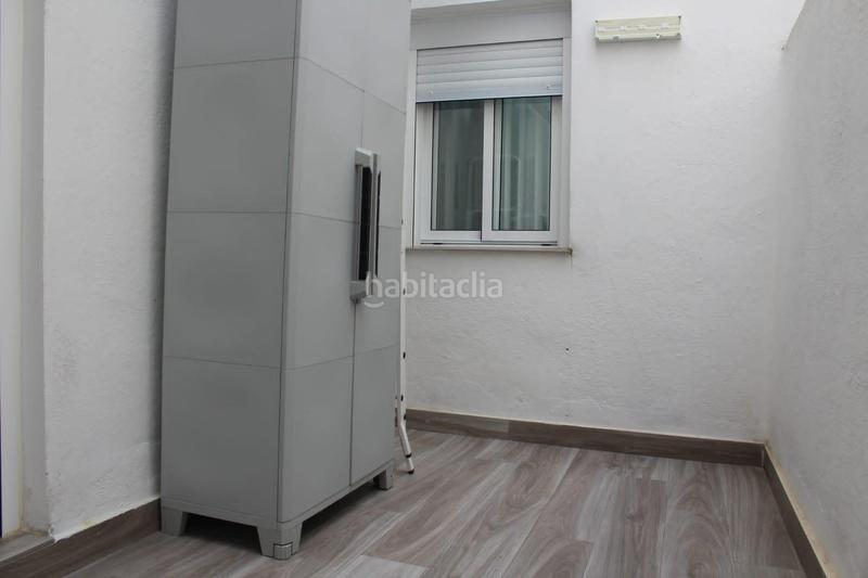 Foto 3a12a1ce-a92d-4d3a-b65e-3e8dc0f00c54. Appartement avec chauffage dans Centro Cáceres