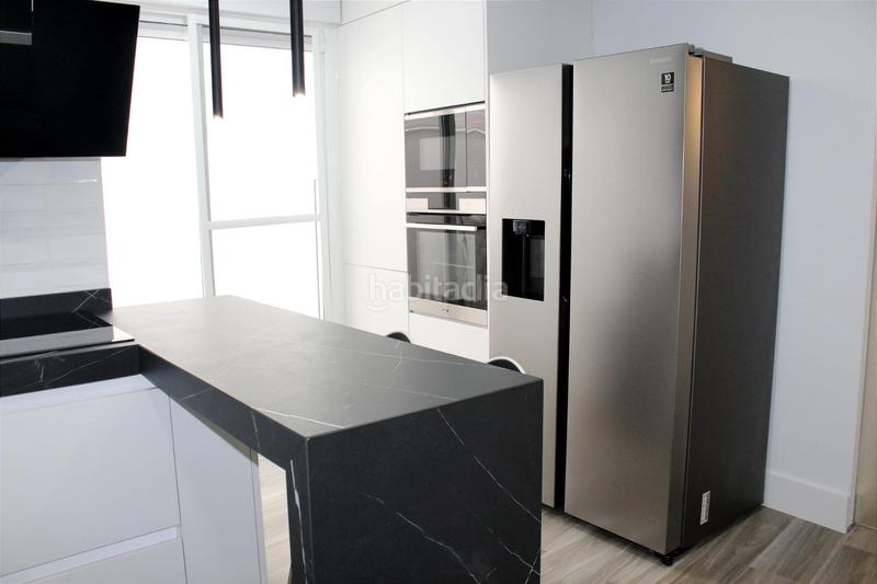 Foto bc18e816-2f41-4017-85e8-53f9d3ec0c86. Appartement avec chauffage dans Centro Cáceres