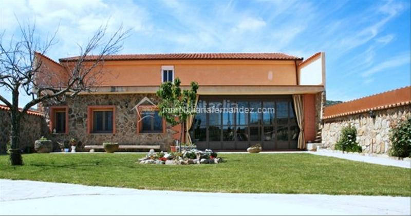 Foto 5c16b703-3b0a-42cb-8fb2-d27cb0543f49. Casa en Torre de Santa María