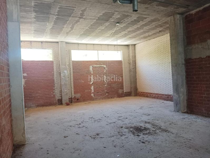 Foto 7a6a3610-2e3c-4b17-ab1d-762911d2ce80. Alquiler local comercial local en alquiler en nuevo Cáceres Cáceres