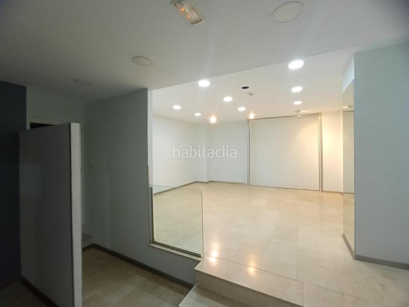 Foto b5d06b38-cb07-42cf-ba4b-2f8c33f40d44. Lloguer local comercial a Centro Cáceres