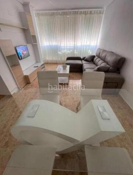 Foto 710b6538-0cc6-49e3-87ba-93b56619d752. Rent flat with heating in Casco Antiguo Cáceres