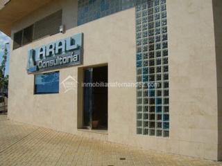 Lloguer Local Comercial a Ruta de la Plata. Muy buen local