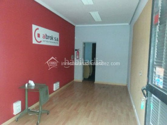 Foto b4b5a796-bee1-405f-ace7-16bd7202510f. Local comercial a Casco Antiguo Cáceres