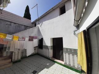Maison à Montánchez. Casa con patio en montanchez