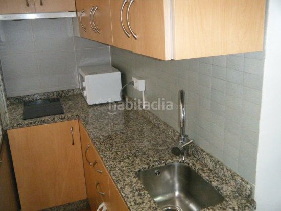 Foto 716ab341-c289-4e54-b238-b65cca07ed63. Alquiler apartamento estudioloft en cánovas en Casco Antiguo Cáceres