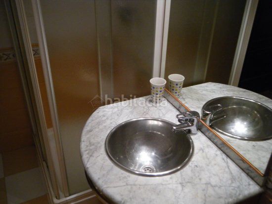 Foto ed0c959d-135d-4870-b3da-a7e5b51e455f. Alquiler apartamento estudioloft en cánovas en Casco Antiguo Cáceres