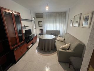 Miete Etagenwohnung in Centro. Piso para estudiantes