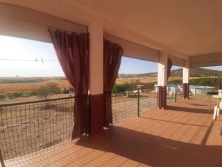 Casa en Valdesalor - Rincón de Ballesteros. Parcela con casa en el pradillo