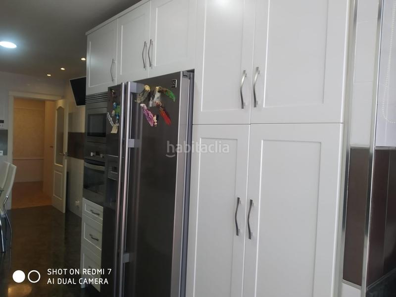 Foto e0fbd28e-8a15-41f8-b04c-f320d6f64274. Appartamento con riscaldamento parcheggio in Centro Cáceres