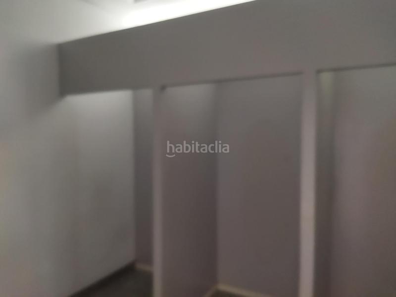 Foto 0edeebc5-dff2-4991-94bd-3ccb9a20f53a. Lloguer local comercial a Centro Cáceres