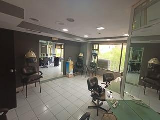 Lloguer Local Comercial a Centro. Dos locales en el descubrimiento al precio de uno!!!!