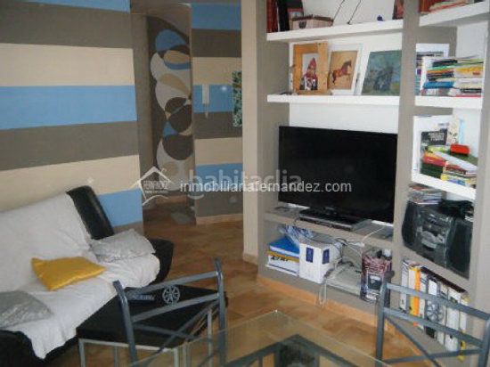 Foto cc9cbe14-785b-412f-9dc4-19c5f4257758. Apartament amb calefacció aparcament a Casco Antiguo Cáceres