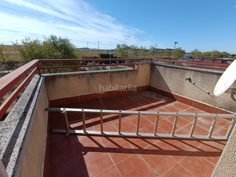 Foto fda29f48-2afb-4513-98b0-2dab2f412481. Casa adossada amb calefacció aparcament a nuevo Cáceres Cáceres