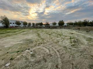 Terrain résidentiel à Malpartida de Cáceres. Solar industrial de 1285 en polígono las arenas