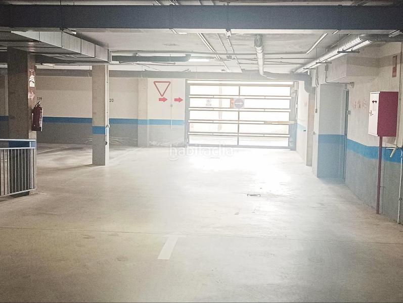 Foto 9a4da5d7-d21e-4236-9127-04f9ad5821e9. Posto auto in Centro Cáceres