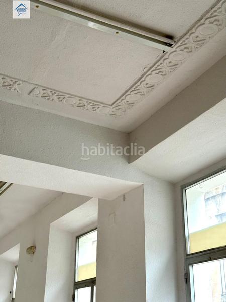 Foto 7888c103-b9aa-4125-80fa-764df8939b74. Alquiler local comercial increible local comercial perfecto como estudio o oficinas en Cáceres