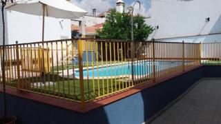 Lloguer Apartament a Casco Antiguo. Bonito apartamento con piscina comunitaria en pleno centro.