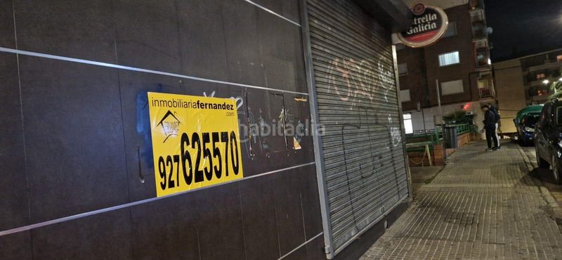 Foto edfbb3ba-7812-4c9c-94a2-53e422129f43. Local comercial a Centro Cáceres