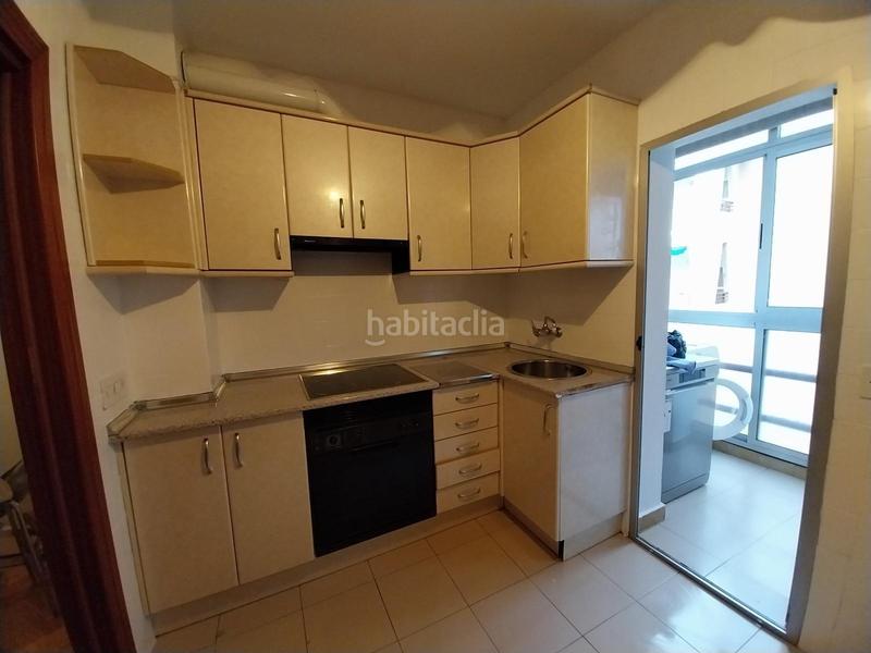 Foto c2da8cb8-8406-4cf6-ba6a-10c1f91ce407. Appartamento con riscaldamento parcheggio in Centro Cáceres