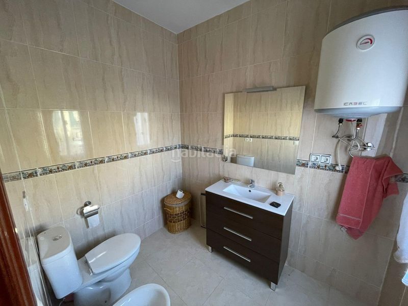 Foto 8841b775-3007-4cba-adf1-86b7a2d0c3eb. Casa a Arroyo de la Luz