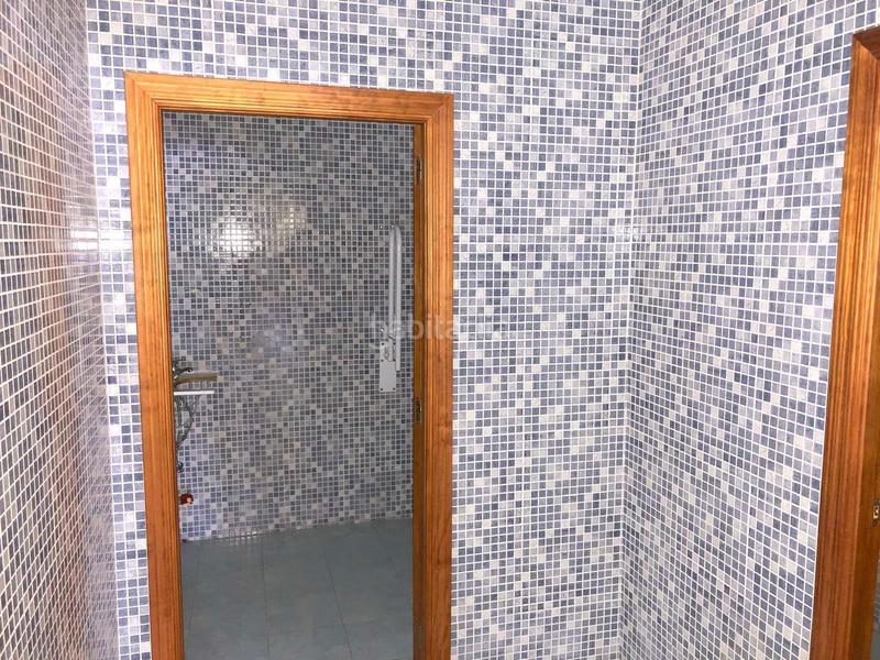 Foto 41664a3c-0c01-4244-a654-ca9b22777123. Alquiler local comercial excelente local !! en Ruta de la Plata Cáceres