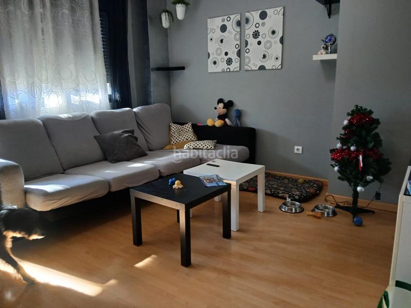 Foto 625b0a04-de88-446c-a70b-8500347e0e6d. Piso gran piso con patio en Montesol - Mejostilla Cáceres