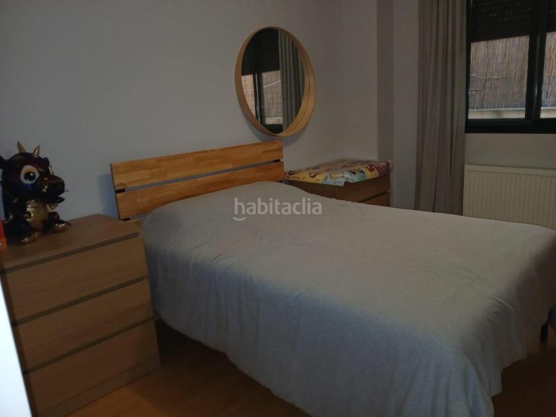 Foto 9111ac68-86d8-4eeb-be09-aa3651dd2f6d. Piso gran piso con patio en Montesol - Mejostilla Cáceres