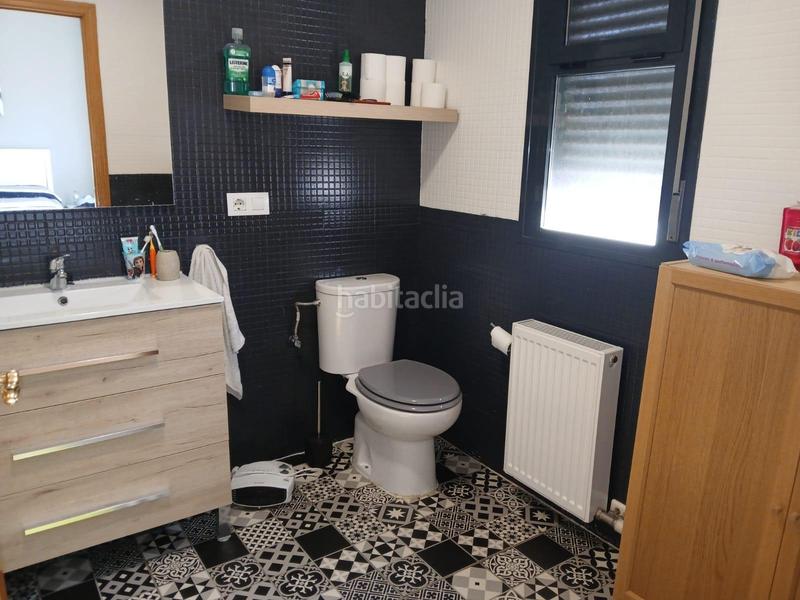 Foto 9d9607aa-4beb-4d8e-9f24-60a95e070f6f. Piso gran piso con patio en Montesol - Mejostilla Cáceres