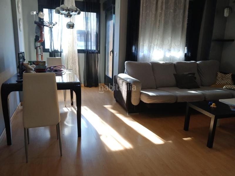 Foto 9f5af68f-8221-488c-aeaa-94414c739cd6. Piso gran piso con patio en Montesol - Mejostilla Cáceres