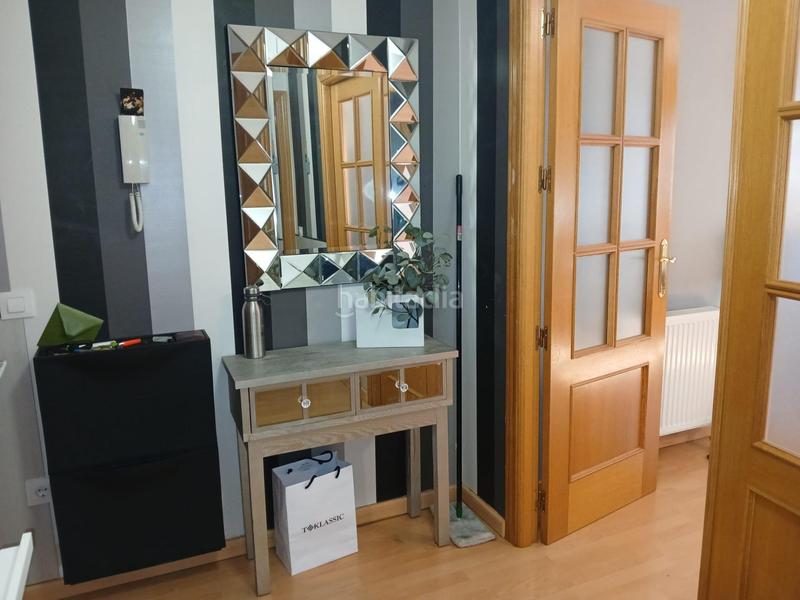 Foto dfc4546f-f8f8-4758-b84e-af89806ac2f0. Piso gran piso con patio en Montesol - Mejostilla Cáceres