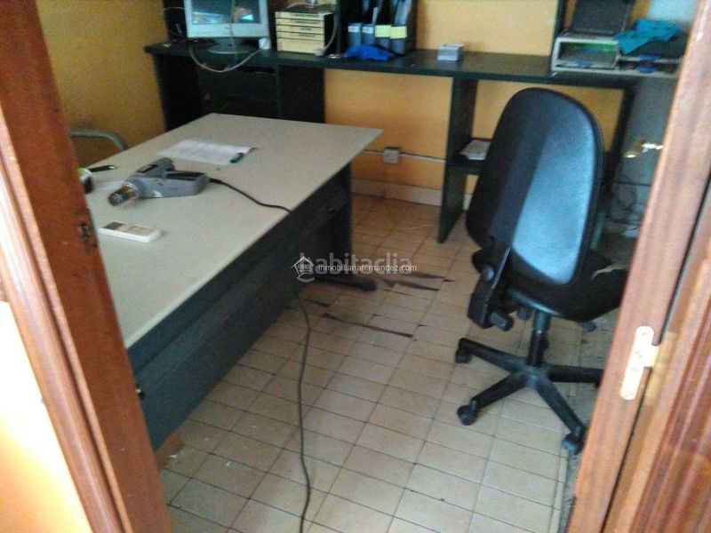 Foto a033ce37-bef1-4109-9a42-fcd00e7fe578. Local comercial en Centro Cáceres