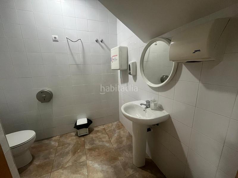 Foto e14f9a02-021e-4ad7-8791-8e85e22a0e44. Affitto locale commerciale in Casco Antiguo Cáceres