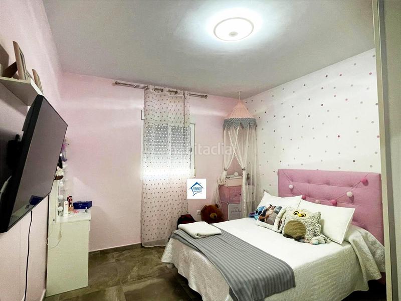 Foto 3f5ea76f-71a4-46ae-b3df-e68209fd92dc. Location chalet avec chauffage parking piscine dans Cáceres