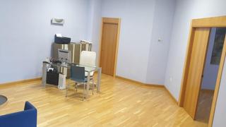 Office space in Centro. Local  con férula de habitalidad