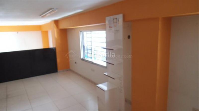 Foto a885f224-a138-4437-839f-49d57492378c. Lloguer local comercial a Centro Cáceres